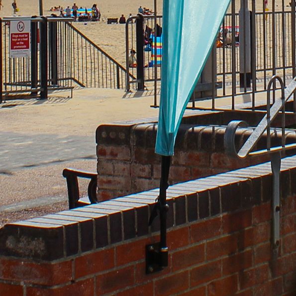 Bracket Mount Bearing Spindles for Flying Banners